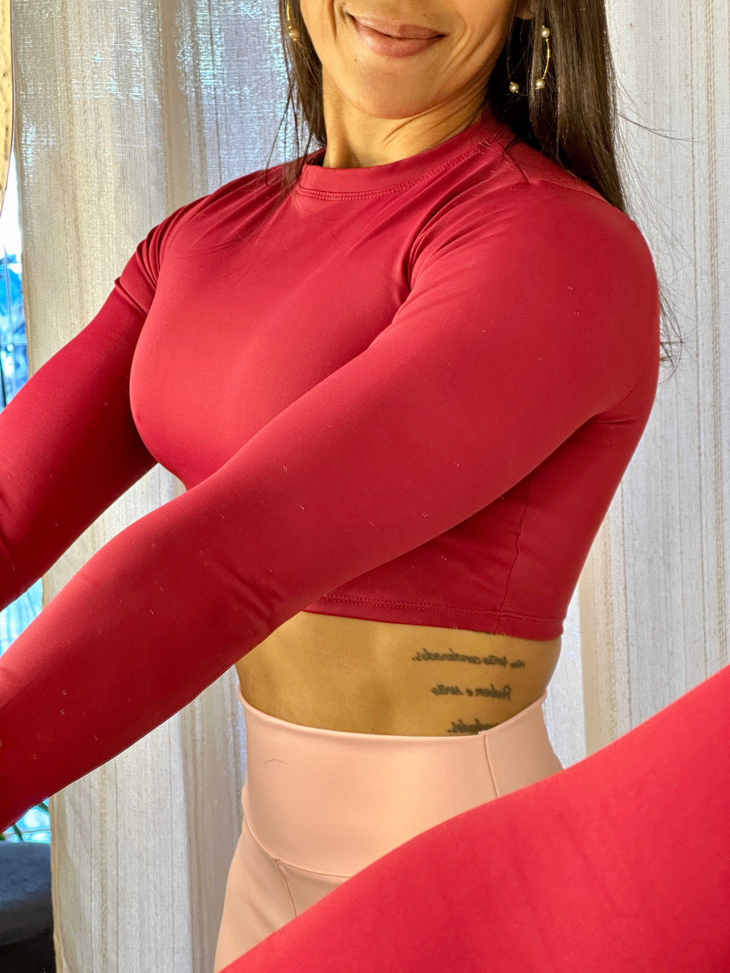 Cropped manga longa