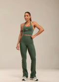 Conjunto Fitness calça flare e blusa frente única
